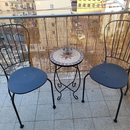 Appartamento Away - Pape's Cozy Apartment, Near Airport - 14 Min From Center-10 Minutes Walk From The Baker Hughes Firenze